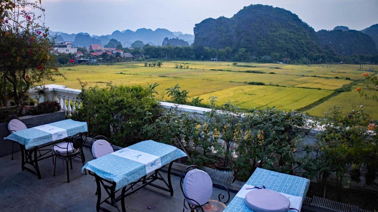 Liberty Hall Tam Coc Hotel & Villa Ninh Binh Exterior foto